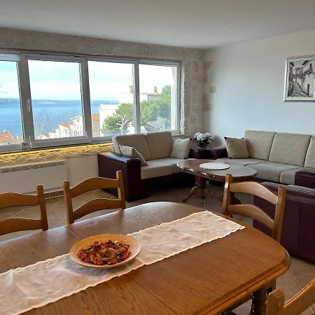 Apartman Sea View Near