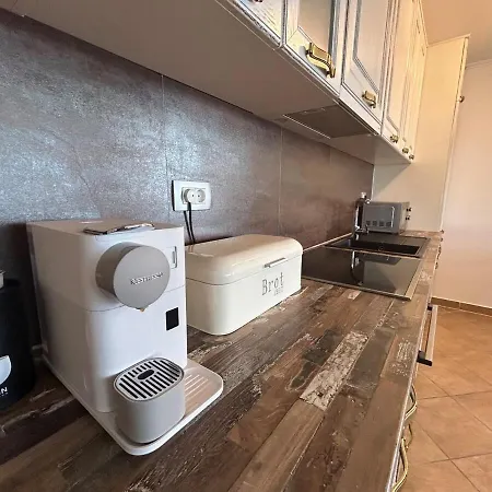 Apartman Sea View Near