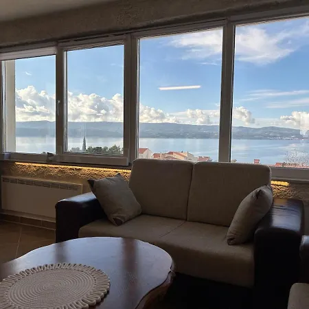 Apartman Sea View Near